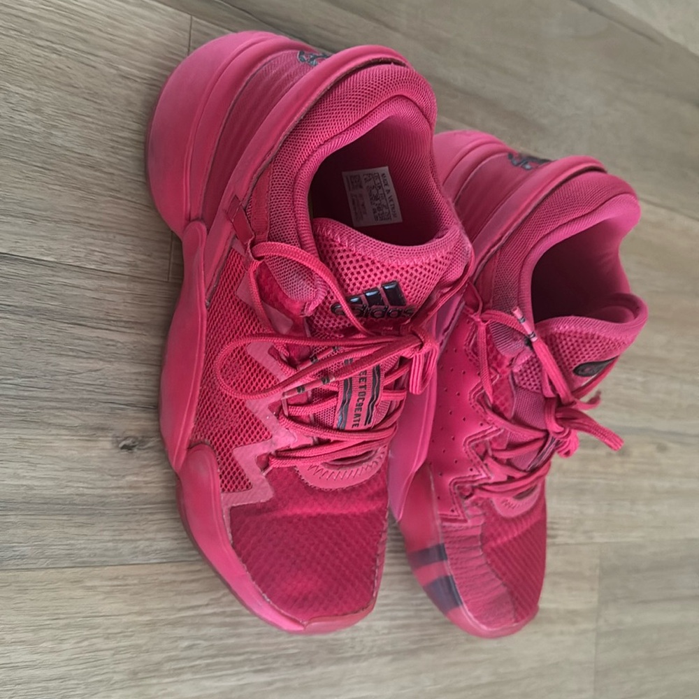 Adidas Crayola X size 5.5 color power pink.